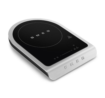 Smeg Taşınabilir İndüksiyonlu Ocak Mat Siyah